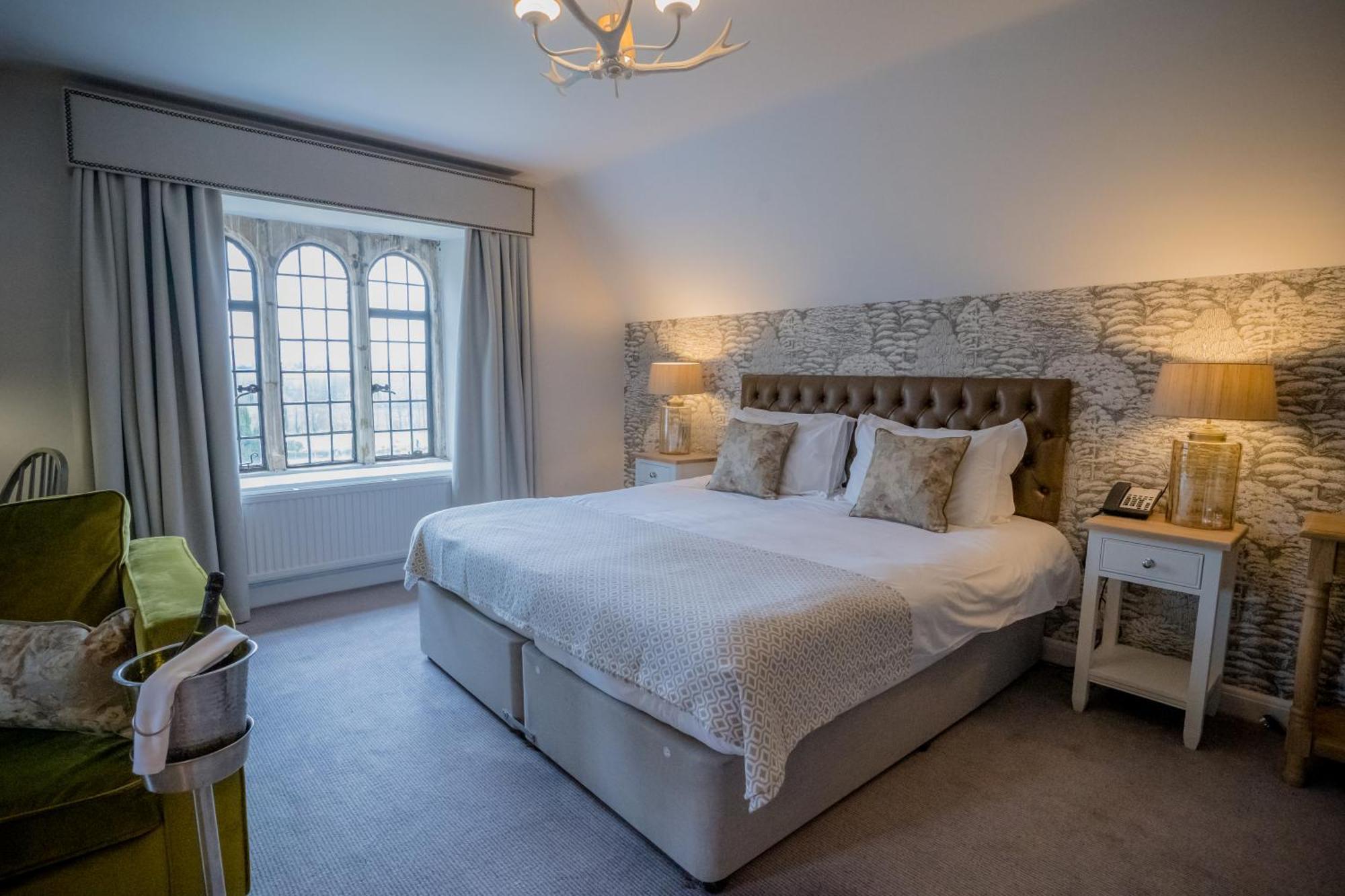 Stonehouse Court Hotel - A Bespoke Hotel Exterior foto